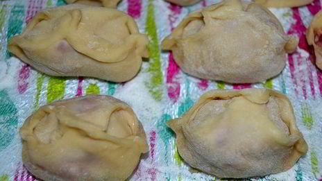 манты с говядиной и тыквой