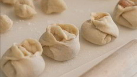 манты с куриным фаршем