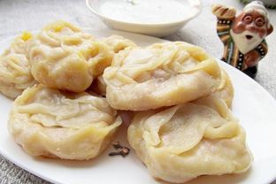 Манты с тыквой и луком