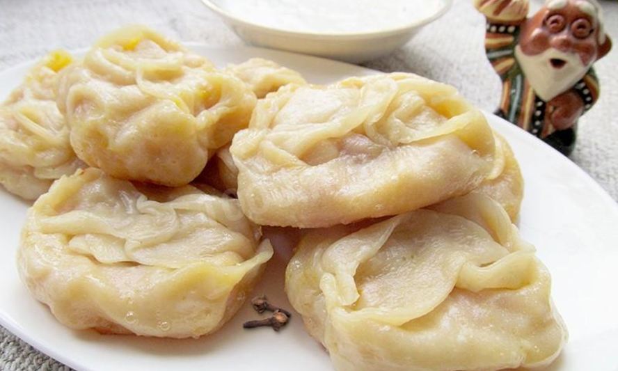 Рецепт манты с тыквой и луком