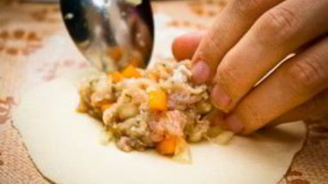 манты с тыквой и мясом по-узбекски