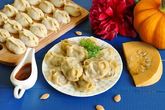 Манты с тыквой и мясом