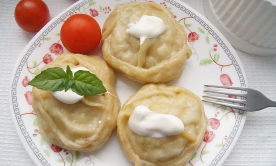 Рецепт манты со свининой и картофелем