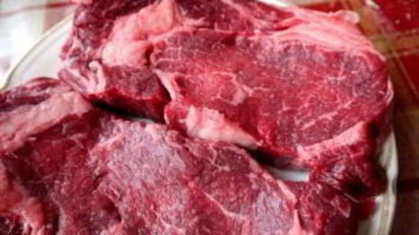 говядина по-французски с помидорами