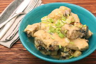 Курица в сливочном соусе по-французски