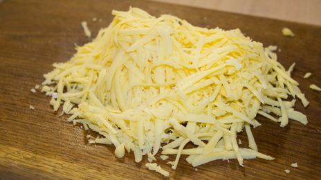 мясо по-французски классически в духовке с картошкой