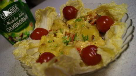 мясо по-французски с грибами и помидорами