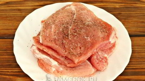 мясо по-французски с картошкой и помидорами