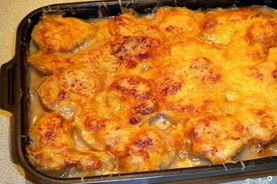 Мясо по-французски в духовке с грибами