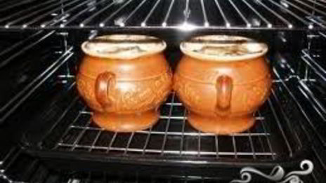 мясо по-французски в горшочках