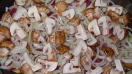 свинина по-французски с грибами