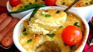 Запеченный картофель со сливками и чесноком по-французски