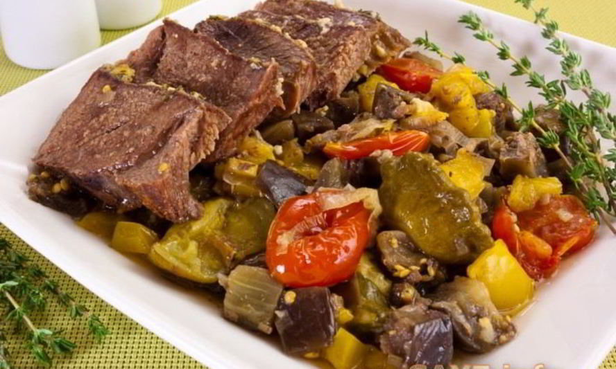 Рецепт баранина с овощами, запеченная в рукаве