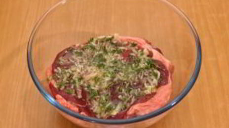 баранина с овощами, запеченная в рукаве