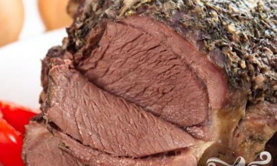 Рецепт баранина, запеченная с чесноком и травами