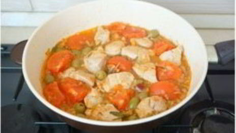 индейка, тушенная в вине