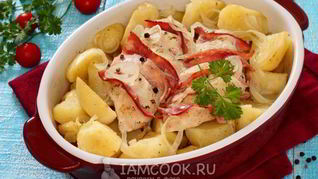 Куриная грудка с картошкой в духовке