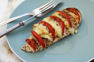 Куриная грудка с помидорами