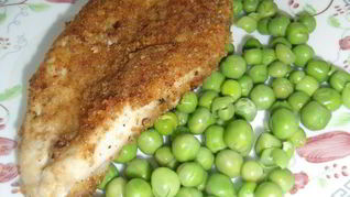 Куриная грудка, запеченная с чесночком