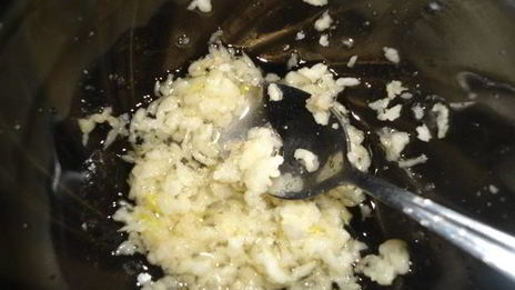 куриная грудка, запеченная с чесночком