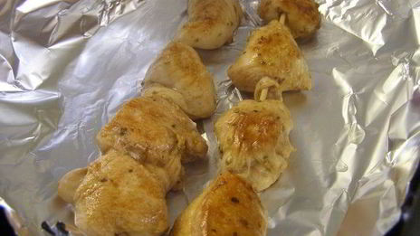 курица на шпажках с соте из стручковой фасоли