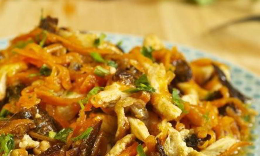 Рецепт курица, тушенная с черносливом