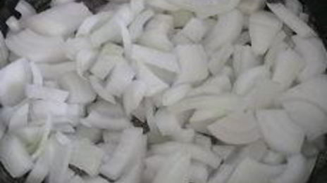 курица, тушенная с овощами