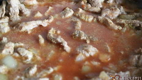 кускус со свининой в томатном соке