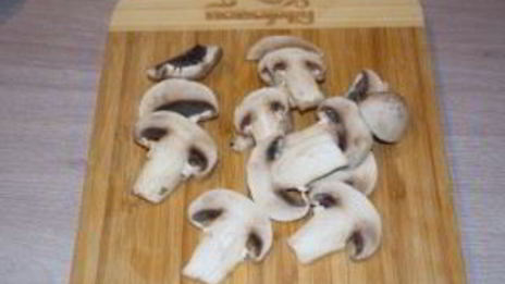 мясо с шампиньонами в духовке