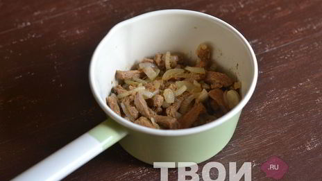 мясо в белом соусе