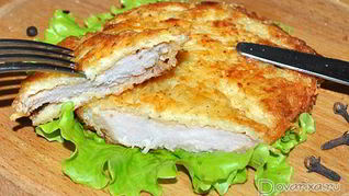 Отбивные в соевом соусе и сырной корочке