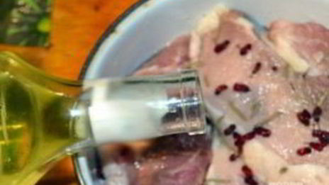 свинина с барбарисом в духовке