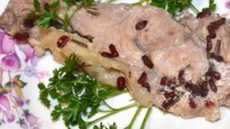 свинина с барбарисом в духовке