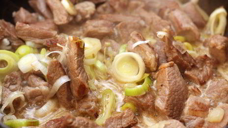 свинина с фасолью