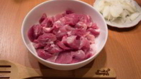 свинина в винном соусе