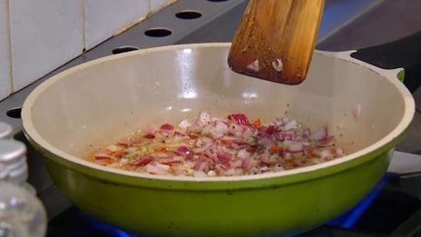 телячьи отбивные, запеченные с сыром