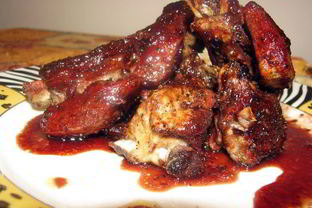 Телятина в смородиново-винном соусе