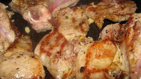 телятина в смородиново-винном соусе