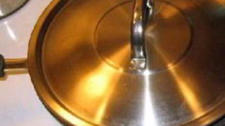 жареная колбаса с картофелем