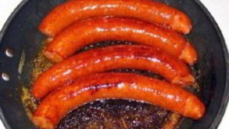 жареная колбаса с картофелем