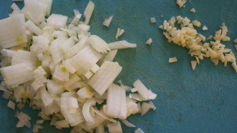 ньокки с креветками и спаржей