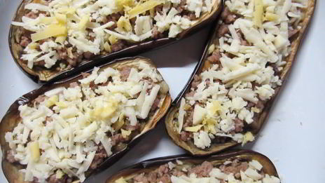 баклажаны фаршированные мясом и овощами