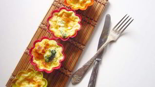 Брокколи, запеченная с сыром