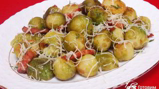 Брюссельская капуста с беконом