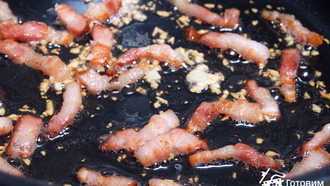 брюссельская капуста с беконом