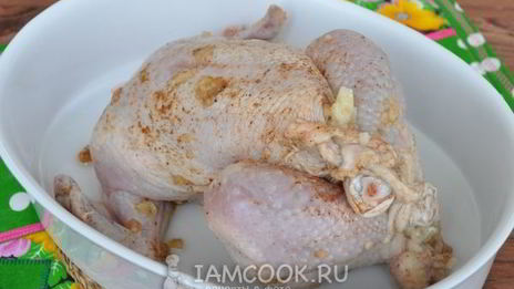 фаршированная курица с патиссонами в рукаве