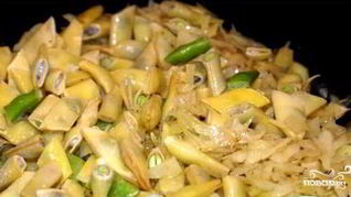 Фасоль с капустой