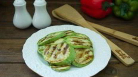 кабачки на гриле