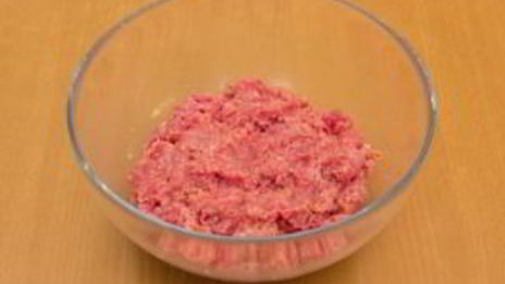 кабачки с фаршем в сметанно-томатном соусе