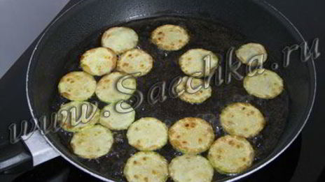 кабачки с морковью